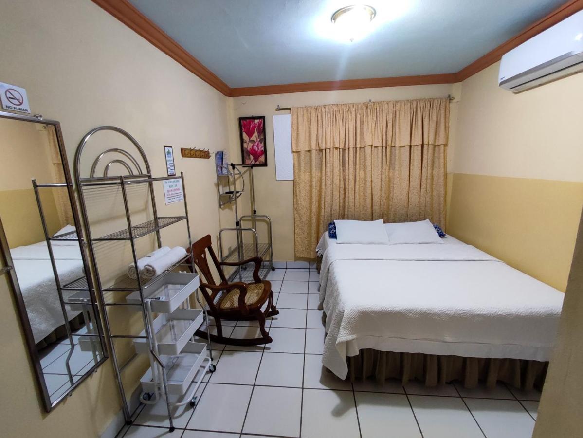 Hotel Fuente De Paz Манагуа Екстер'єр фото